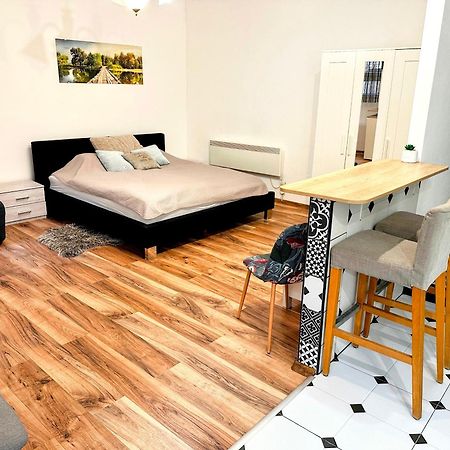 Dob71-Cozy Flat In The Center Of Budapest- Recently Renovated Exterior photo